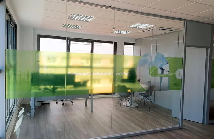 Vinilos acido y transparente para cristaleras oficina